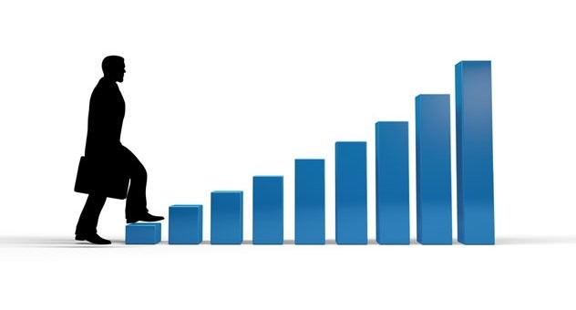 نقش دوره‌های آموزشی آنلاین و پکیج‌های ویدئویی حسابداری در پیشرفت شغلی حسابداران